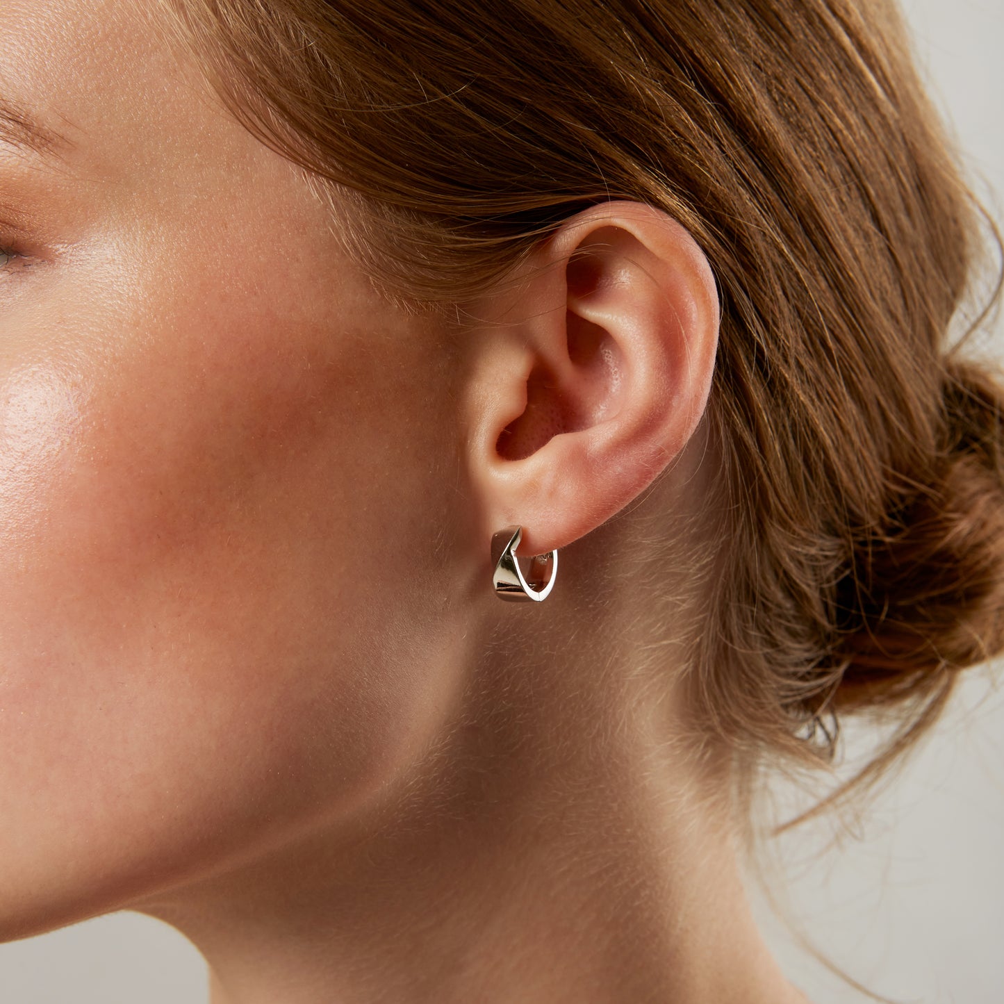 Jantier: Jane earring in refined 925 silver