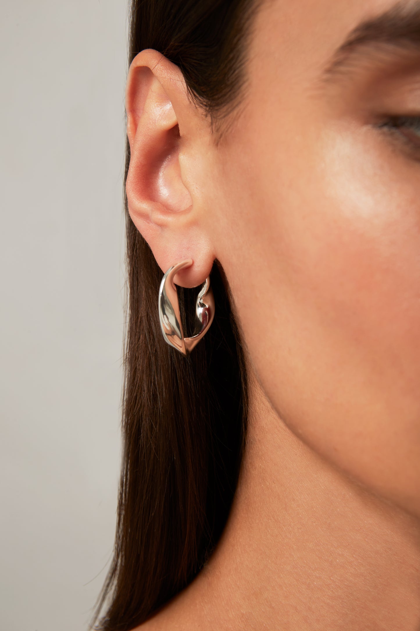 Jantier: Dire Lui Earrings 925 Silver, Gold Plated