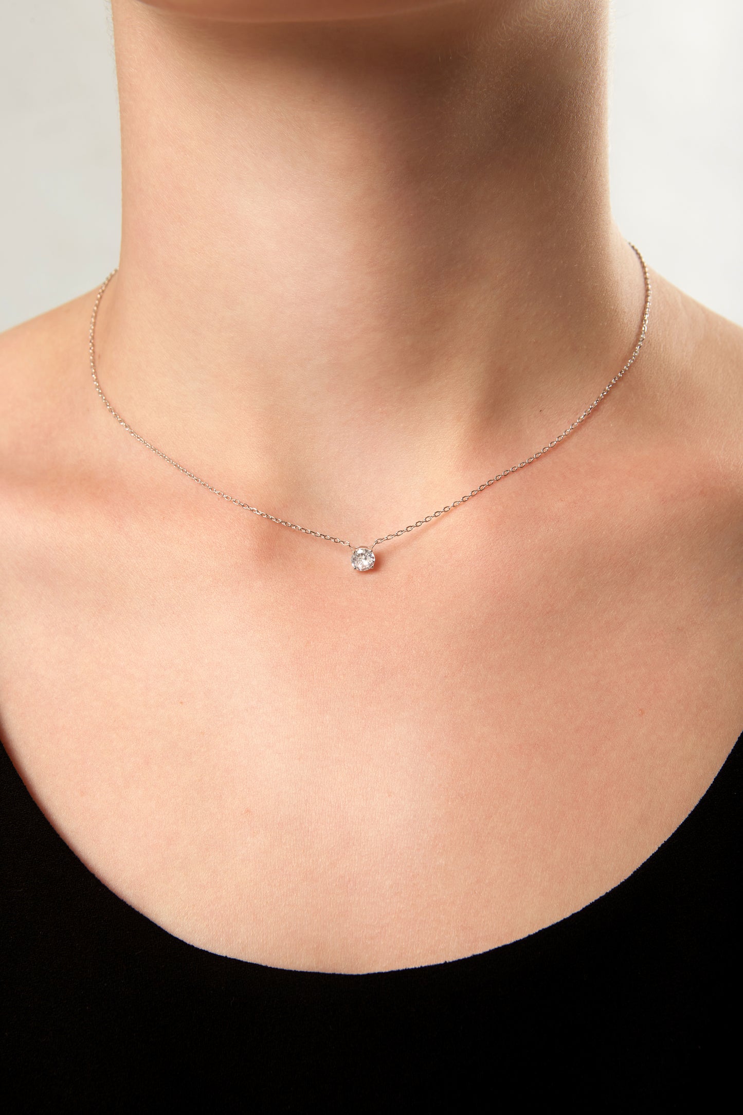 Jantier: Collier Solitaire en Argent Plaqué Or 1 Micron avec Zircon