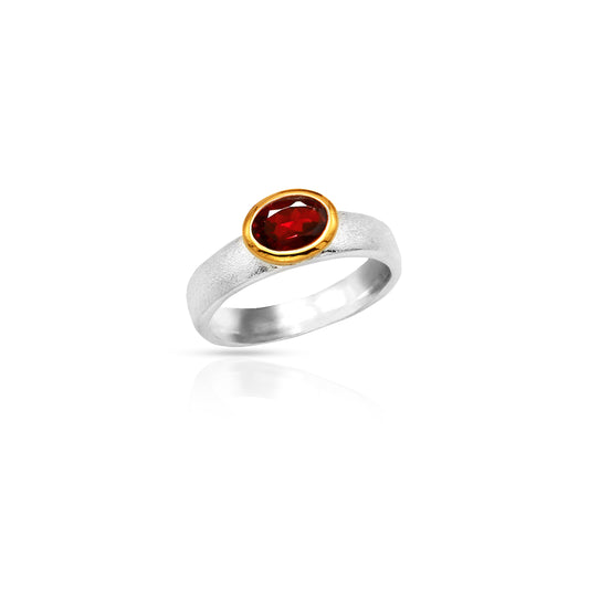 Jantier: Elegance in Garnet, Gold Plated Silver Ring