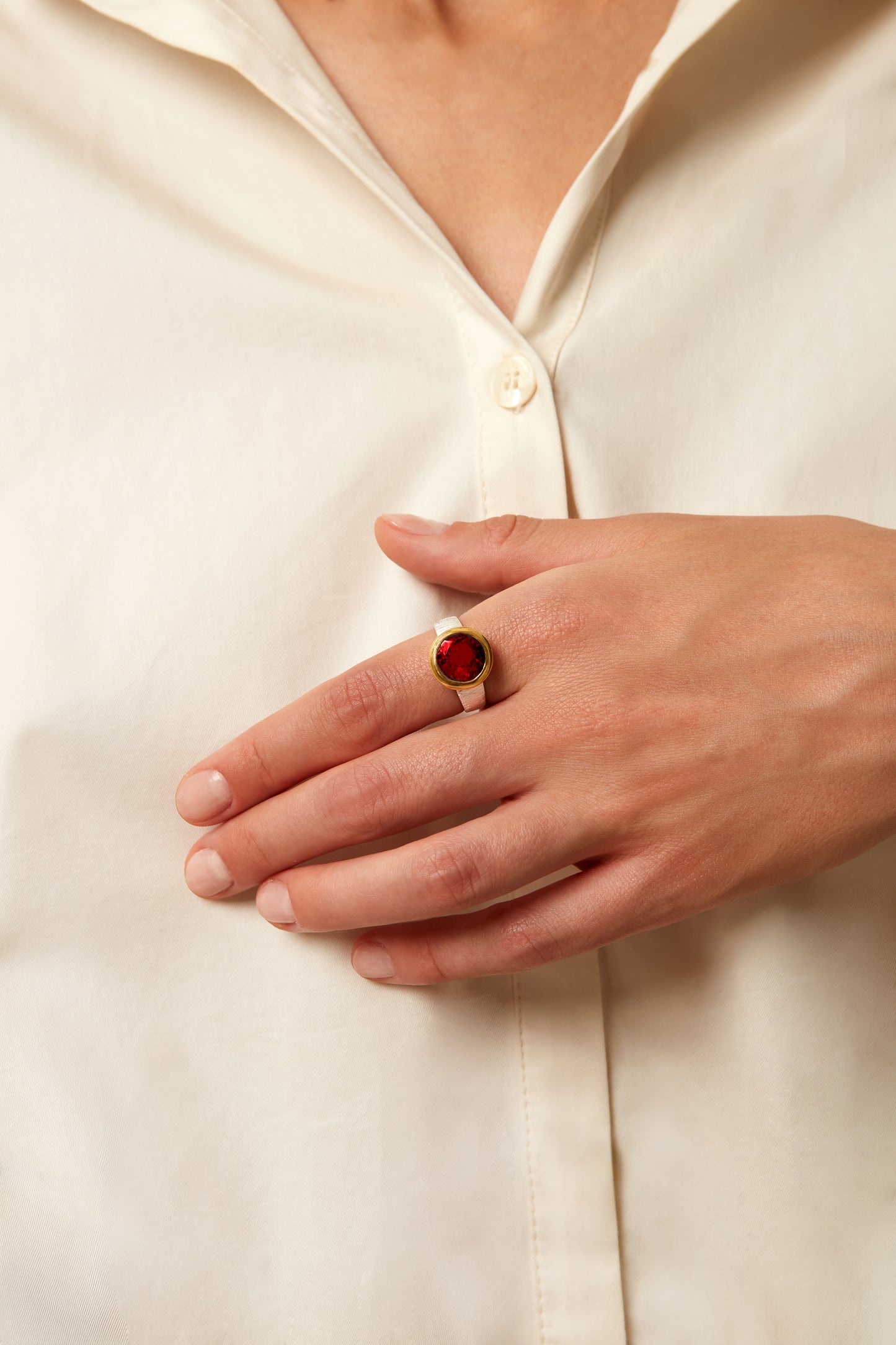 Jantier: Garnet Ring in Gold Plated Silver, Gold Contrast, Bold Style