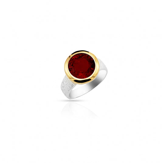 Jantier: Garnet Ring in Gold Plated Silver, Gold Contrast, Bold Style
