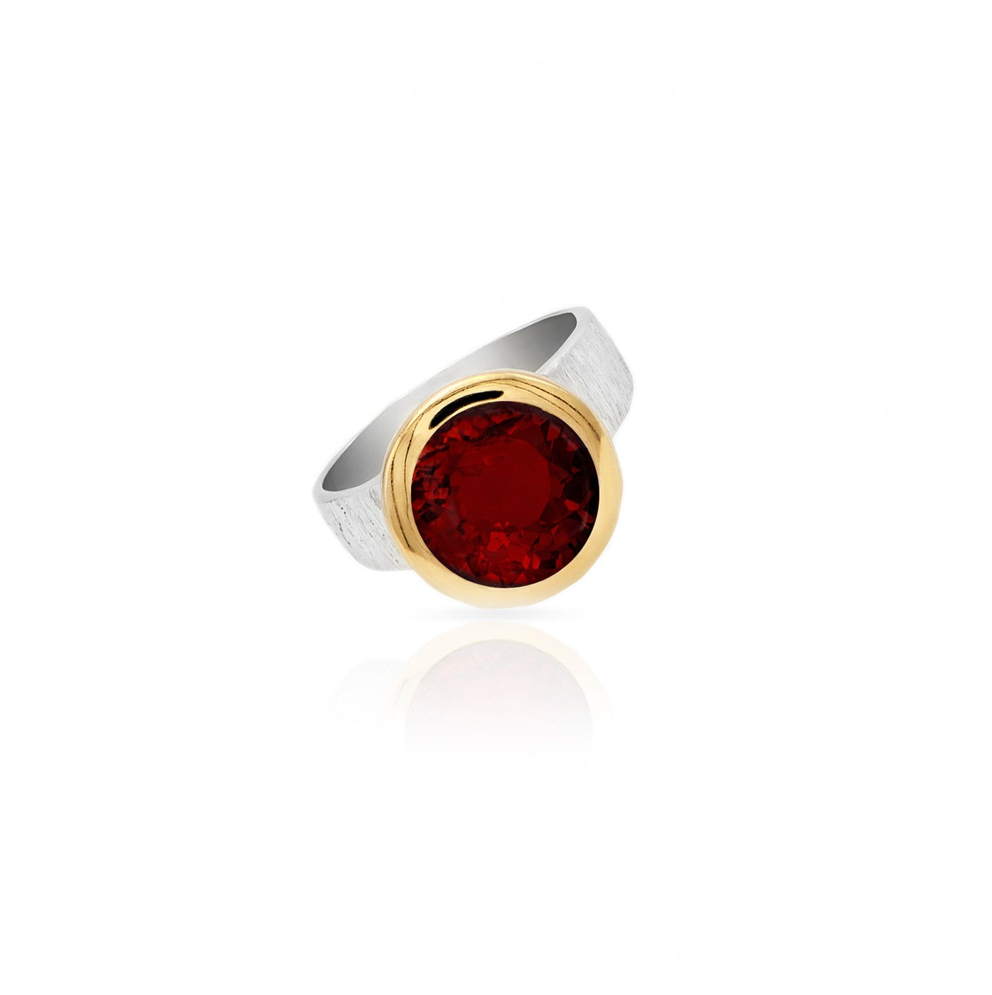 Jantier: Garnet Ring in Gold Plated Silver, Gold Contrast, Bold Style