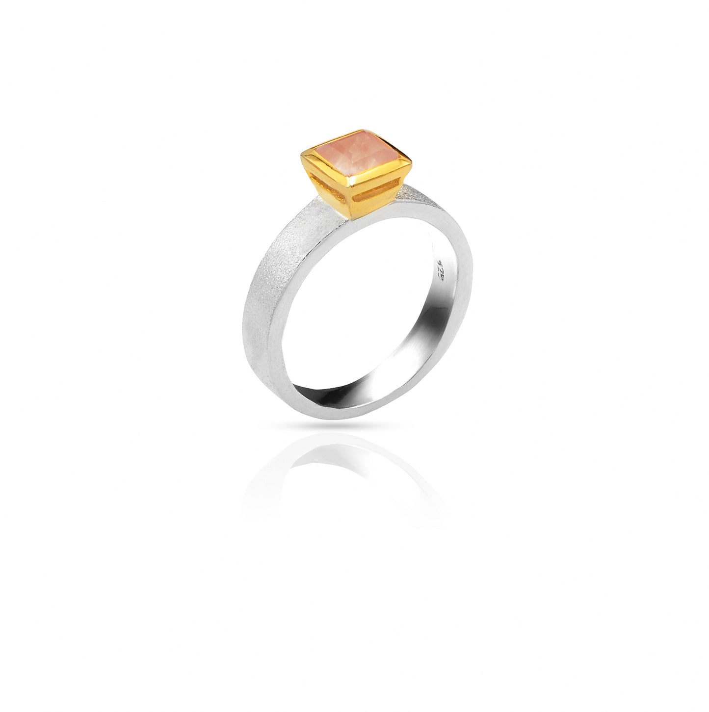 Jantier: Bague Quartz Rose en Argent Plaqué Or