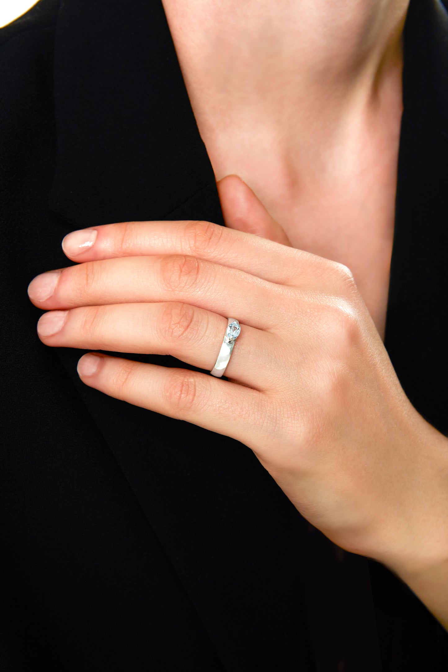 Jantier: Contesse Topaz Ring in 925 Silver with Zirkonia