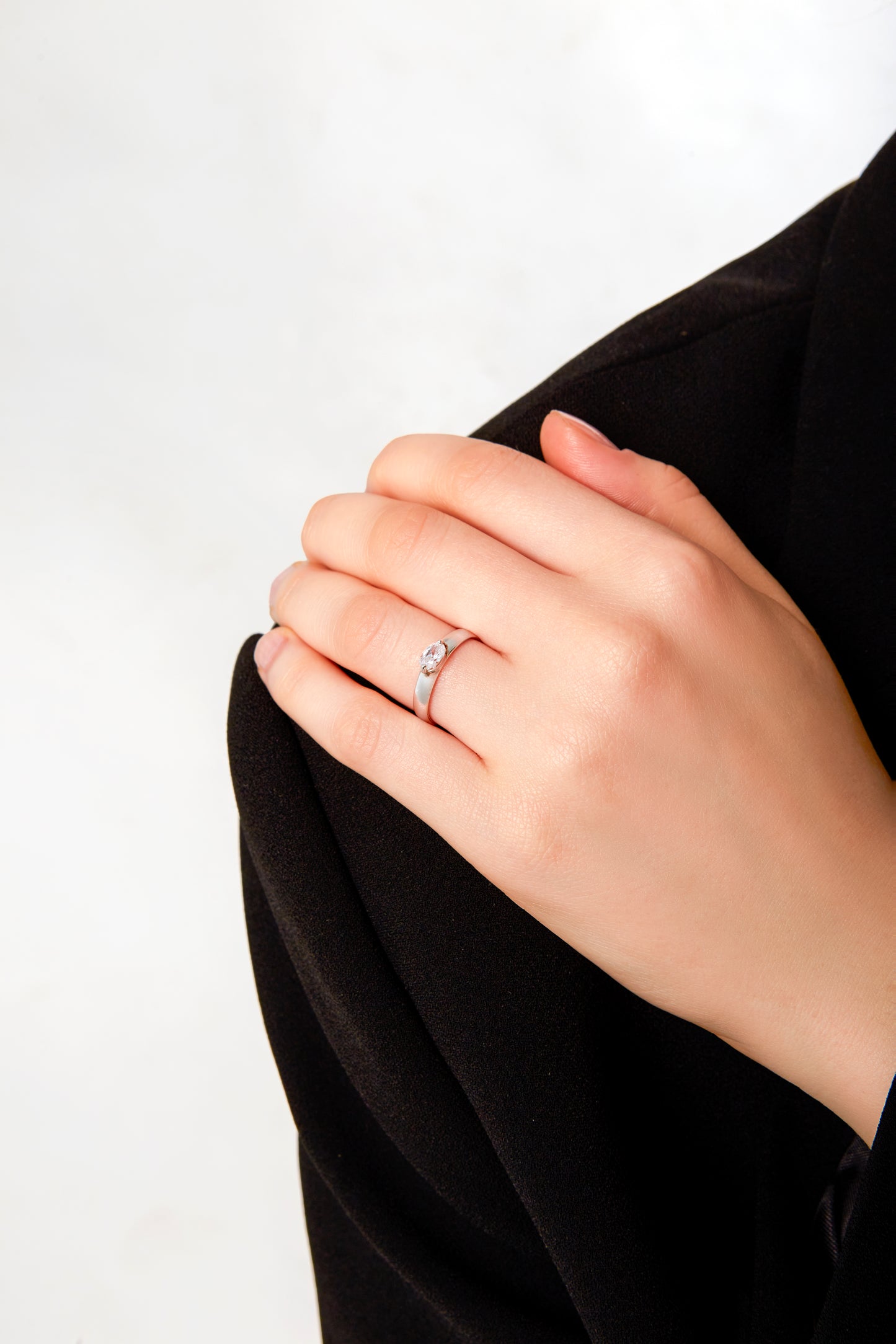 Jantier: Contesse Zirkonia Ring in 925 Silver, Purity and Eternity